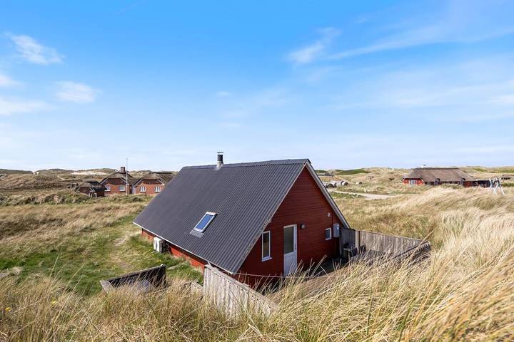 Ferienhaus für 4 Personen, mit Balkon/Terrasse und Terrasse sowie Ausblick in Holmsland Klit - 2