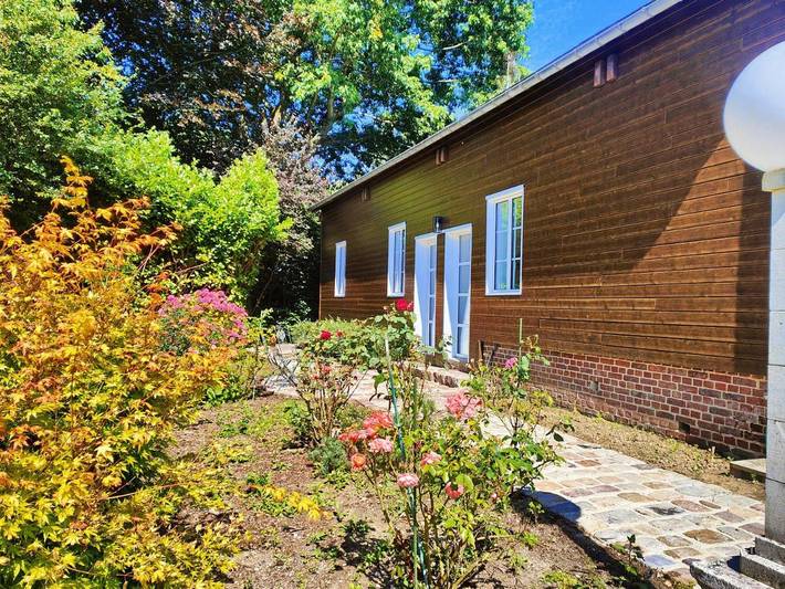 Gîte pour 8 personnes, avec sauna et jardin dans Le Bois-Robert