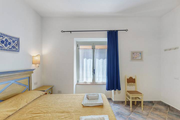 Room 'Camera A Dorgali Al B&B Sa Madalena' with Private Garden, Wi-Fi and Air Conditioning in Dorgali, Gulf of Orosei