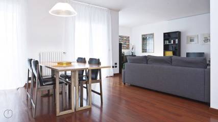 Holiday Rental for 4 People in Milan, Milan Province, Photo 3