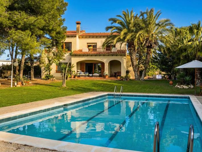 Casa rural para 12 personas, con Terraza y Jardín en Garraf