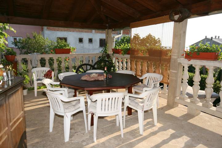Smještaj za odmor za 9 osoba, s Balkon/terasa u Novi Vinodolski