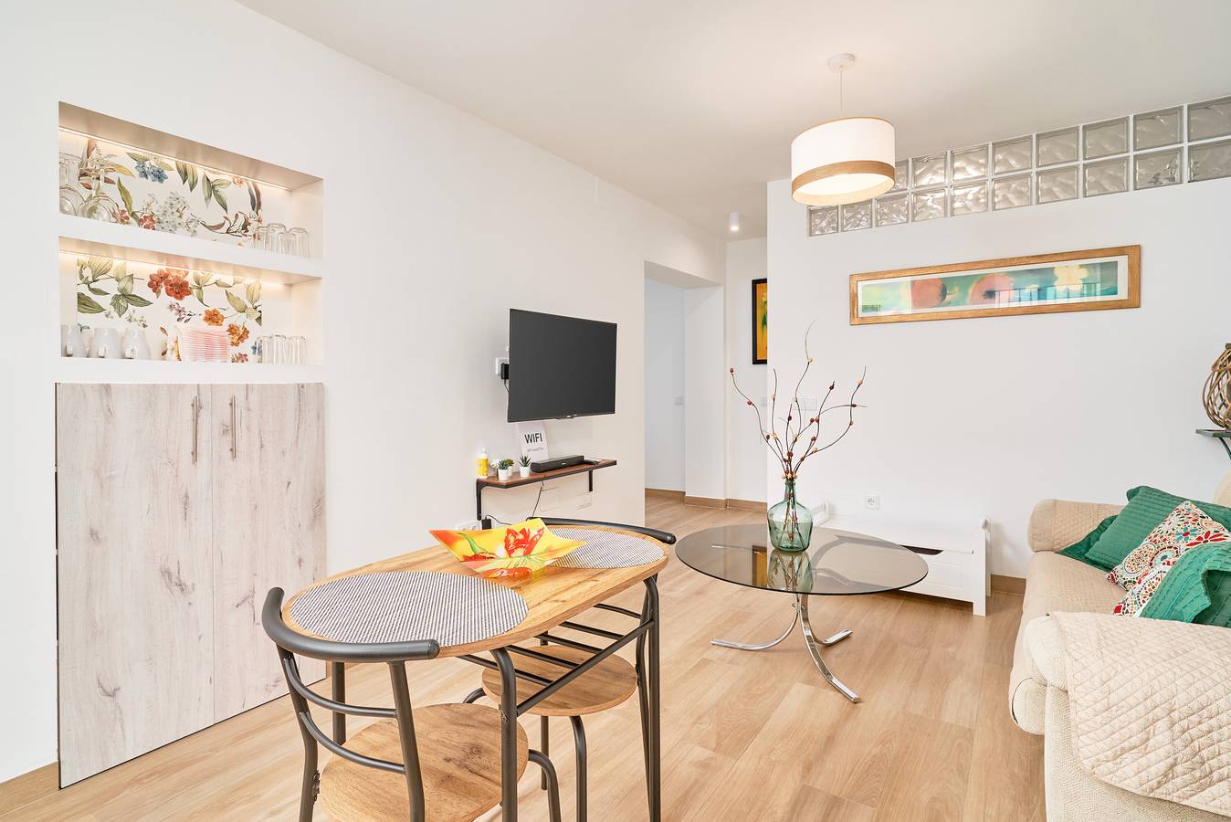 Apartamento entero, Apartamento 'El Rincón De Dorcica Ruiz' con Wi-Fi y Aire Acondicionado in Frigiliana Road, Frigiliana