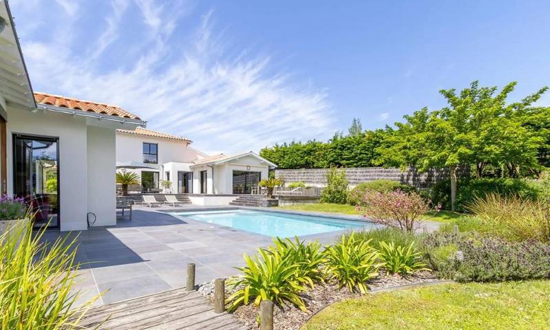 Maison d’hôte pour 2 personnes, avec vue ainsi que terrasse et piscine à Pornic - 3