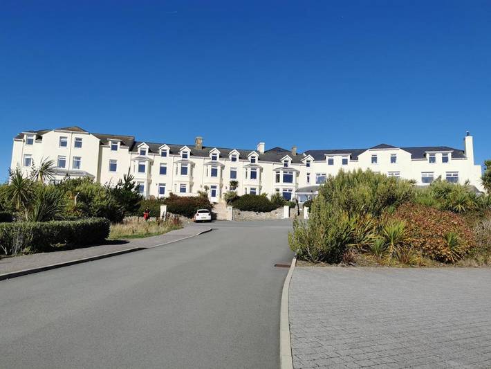 Holiday rental for 6 people, with view and terrace in Trearddur Bay