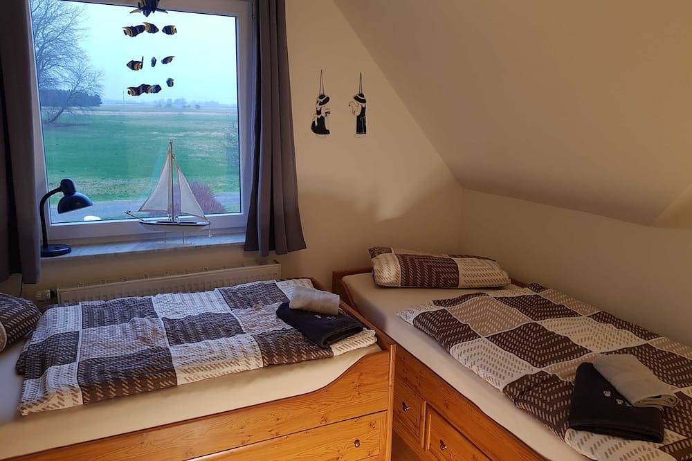 Ganze Wohnung, Ferien-Residenz am Nationalpark Wohnung 6 - Ferienwohnung in Gingst, Rügen