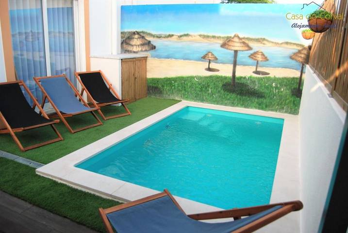 Location de vacances pour 8 personnes, avec Balcon ainsi que Terrasse et Piscine dans Sao Pedro Do Corval