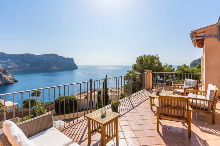 Casa de vacaciones para 6 personas, con jardín y balcón en Andrach