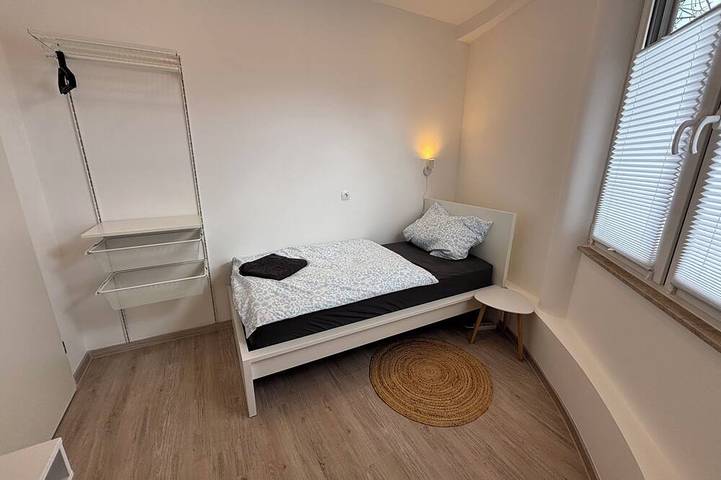 Modern bungalow Parking lot Kitchen Quiet Du in Duisbourg, Bas-Rhin