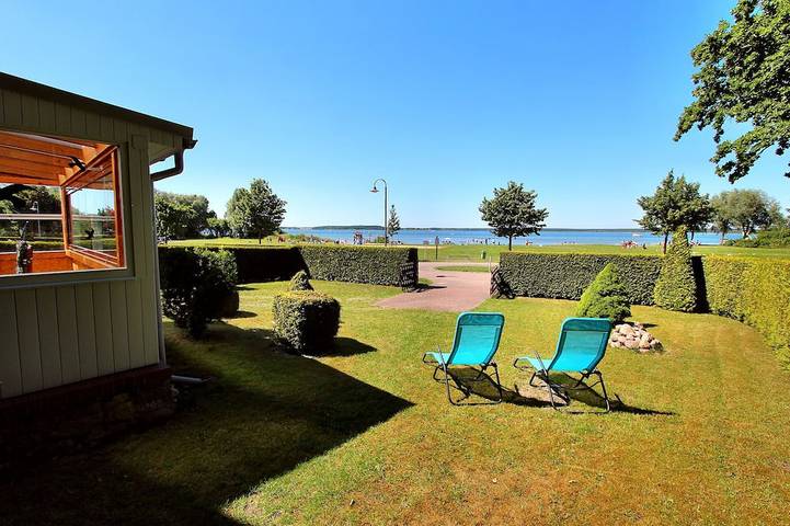 Ferienhaus für 6 Personen, mit Balkon und Garten in Göhren-Lebbin