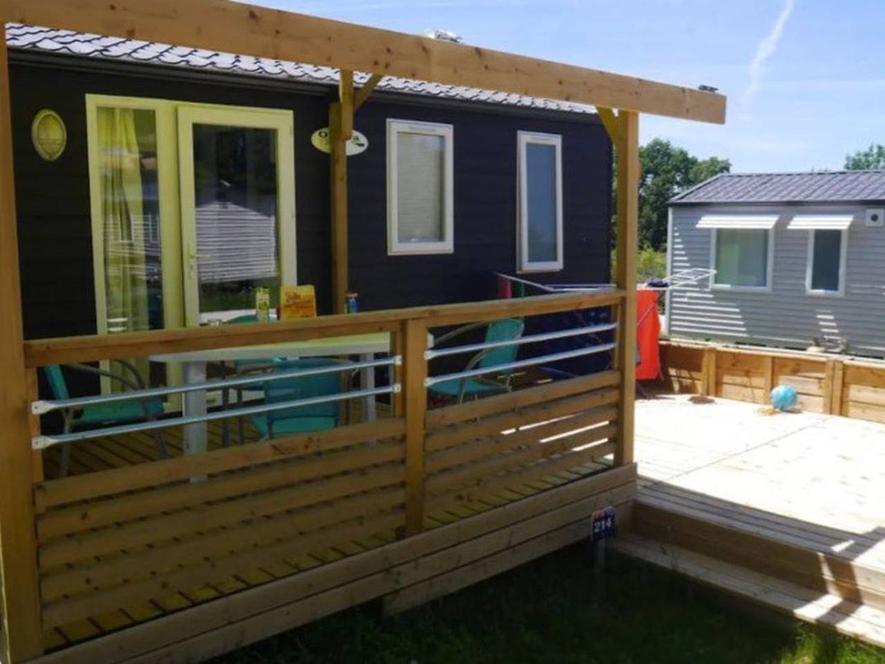 Mobil-home pour 4 pers. avec terrasse in Martiel, Quercy