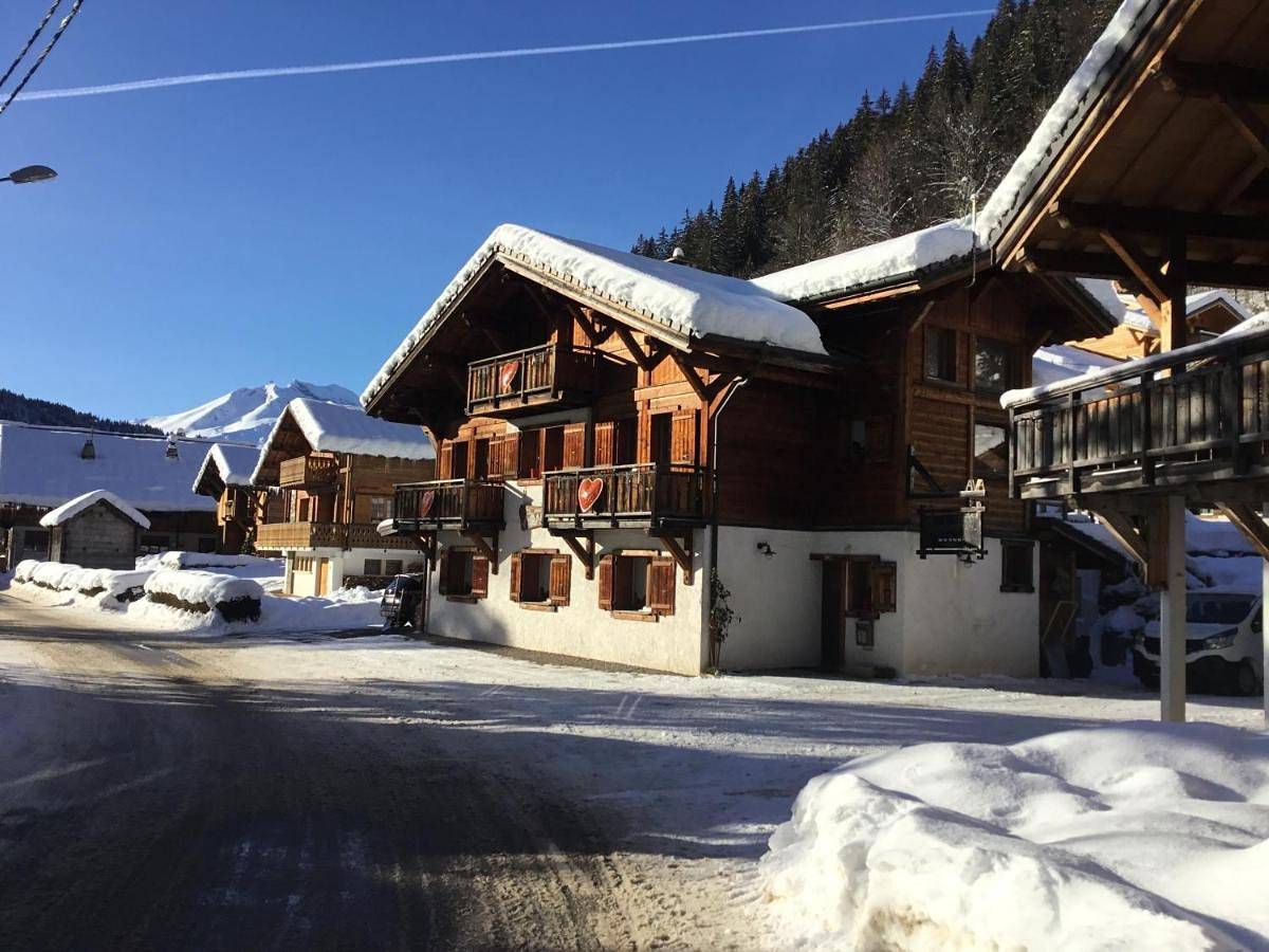 Bed and Breakfast Chalet Manava in Morzine, Les Portes du Soleil