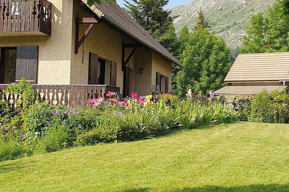 Chalet T6 confort proche Station in Saint-Étienne-en-Dévoluy, Le Dévoluy