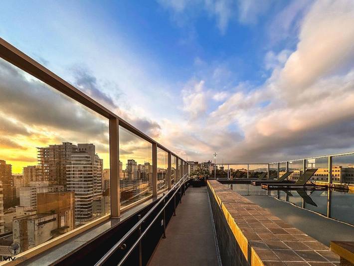Casas e apartamentos de temporada para 6 pessoas, com terraço e piscina em Pinheiros