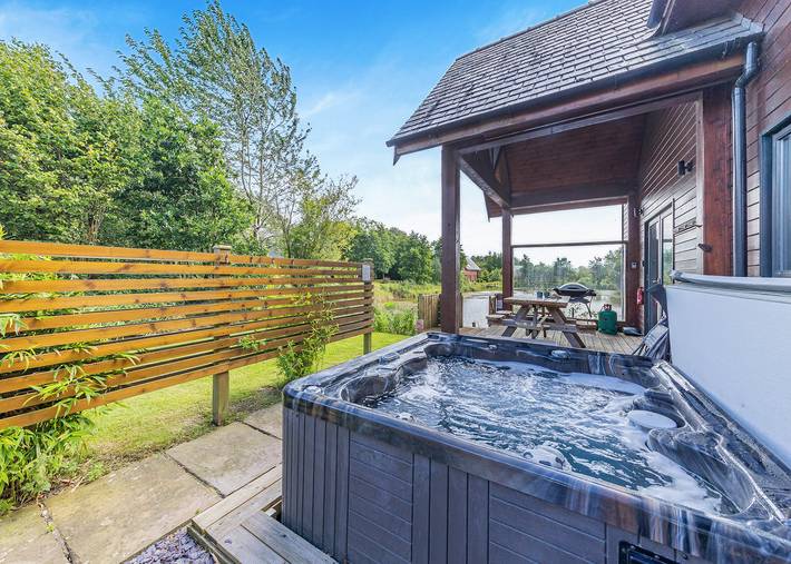 Anglesey Lodge in Isle of Anglesey