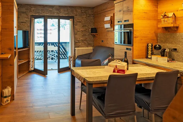 Ferienwohnung für 5 Personen, mit Ausblick und Balkon - 1