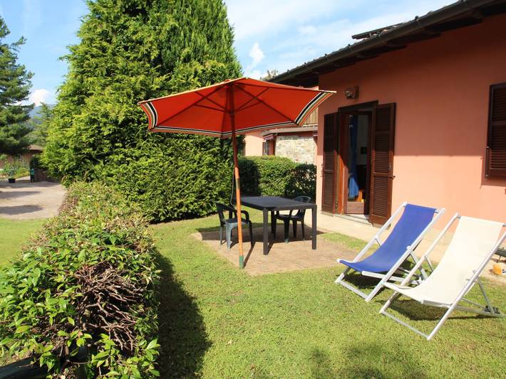 Ferienhaus für 5 Personen, mit Terrasse und Garten in Comune di Luino