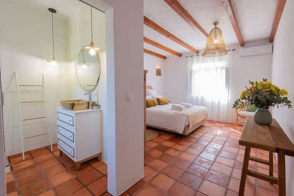 Mystay - Herdade Vale da Abelheira - Mel bedroom in Costa Alentejana