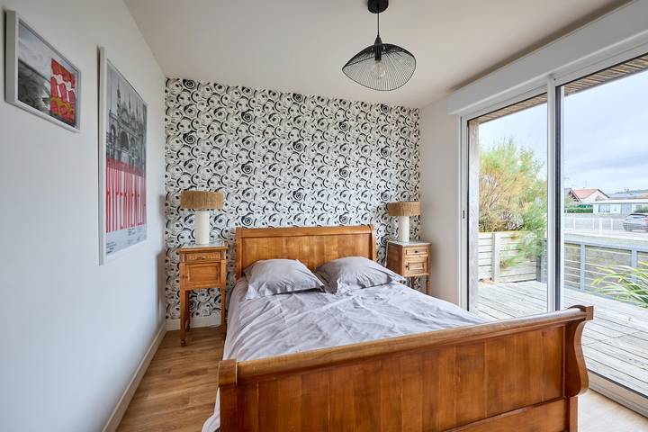 Location de vacances pour 10 personnes, avec terrasse et jardin, animaux acceptés à Asnelles - 4