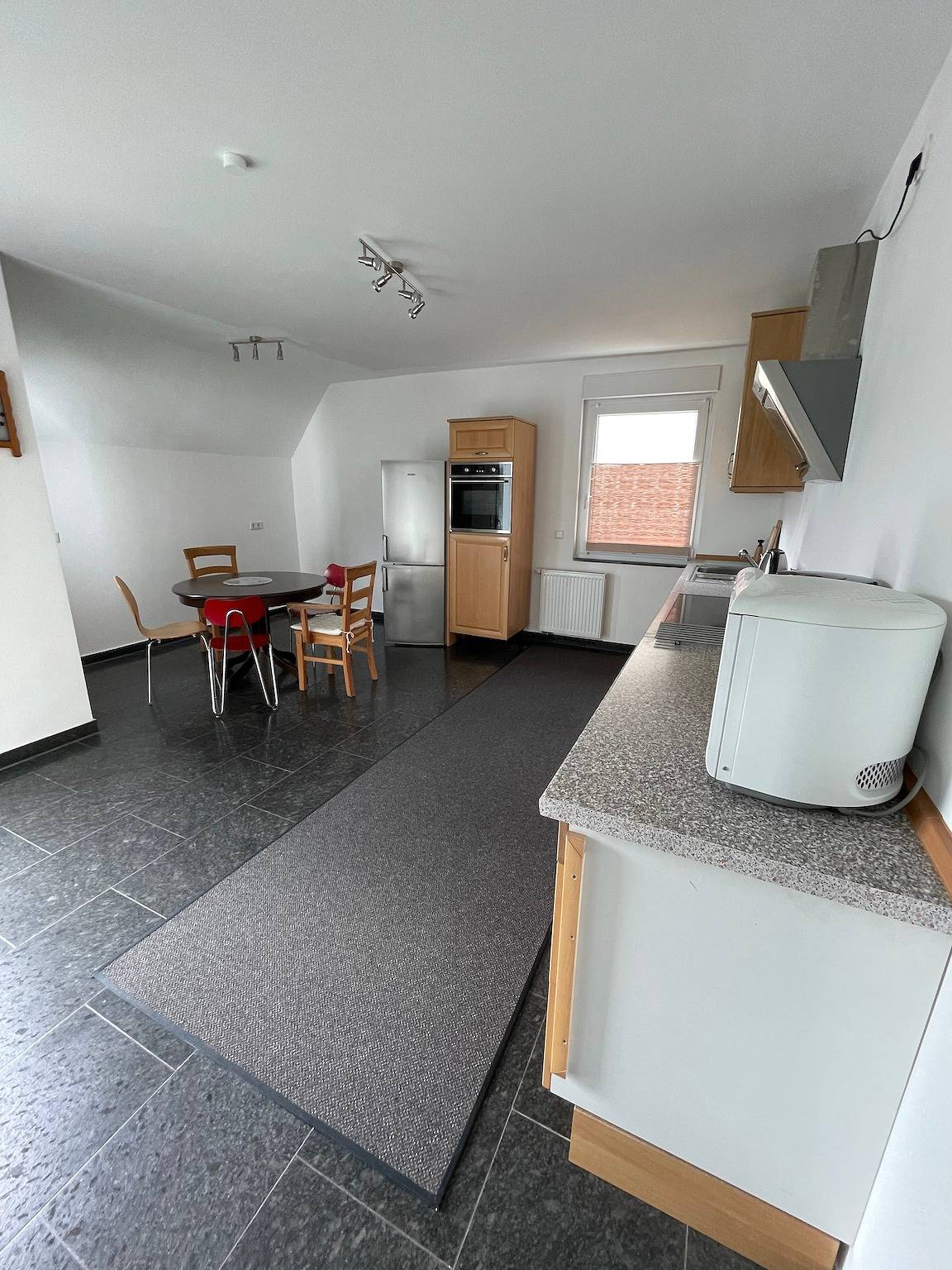 Ganze Wohnung, Apartment „Lenne Wald“ mit Bergblick, privatem Garten und Balkon in Werdohl, Märkischer Kreis