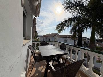 Apartment for 5 People in Playa de Burriana, Nerja, Photo 3