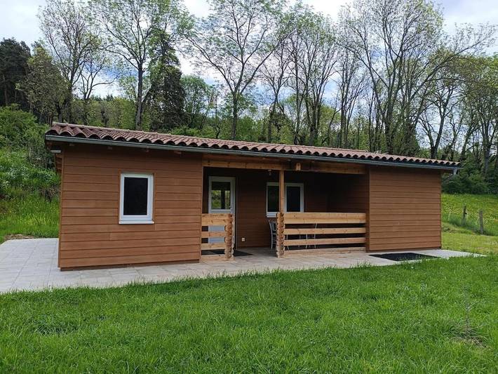 Location de vacances pour 6 personnes, avec Terrasse et Jardin à Céaux-d'Allègre