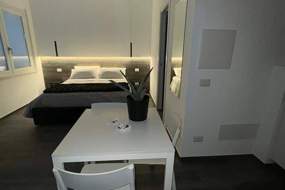 Ganze Wohnung, 1 Bedroom Apartment in Civitanova Marche in Civitanova Marche, Adriaküste Marken