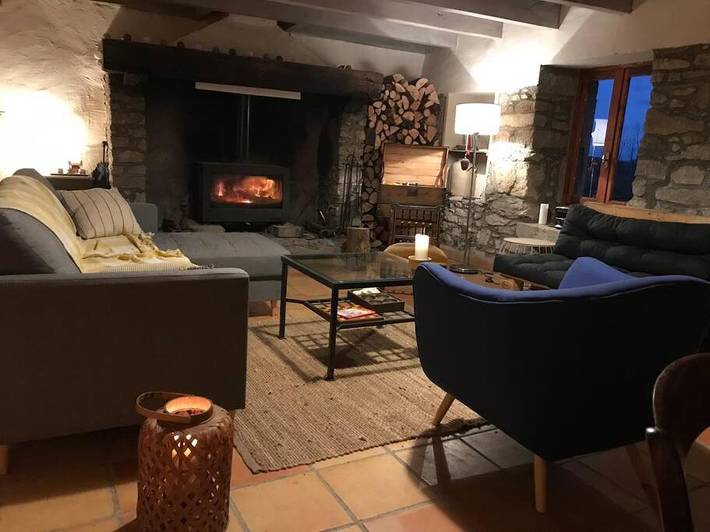 Location de vacances pour 9 personnes, avec jardin ainsi que terrasse et vue à Le Bez - 4