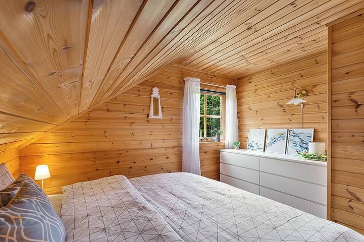 Fjord Lodge am Ufer des Dalsfjord in Volda