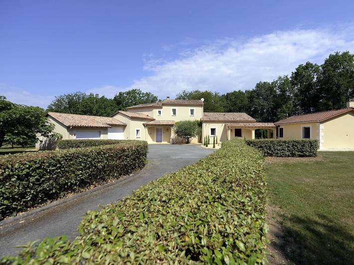 Location de vacances pour 6 personnes, avec jardin et piscine, animaux acceptés dans Beaumontois en Périgord - 4