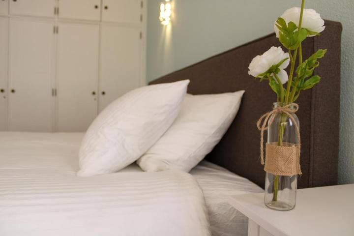 Chambre d’hôte pour 2 personnes, avec terrasse et vue ainsi que jardin et piscine à Carvoeiro - 2