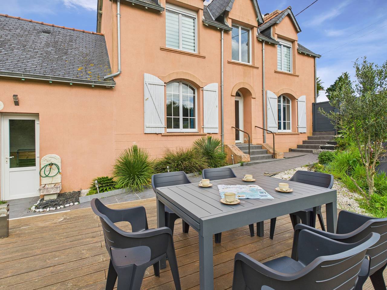Jolie maison avec jardin et terrasse pour 4  in Fouesnant, Côte de Cornouaille