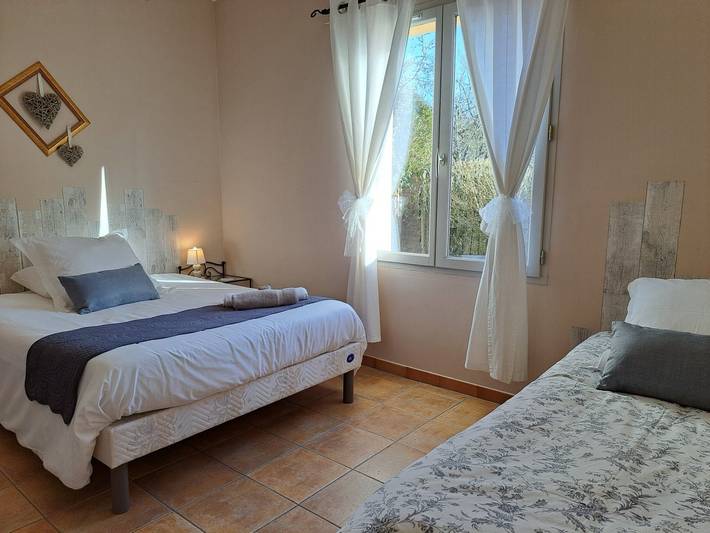 Location de vacances pour 5 personnes, avec jardin et piscine à Vitrac - 3