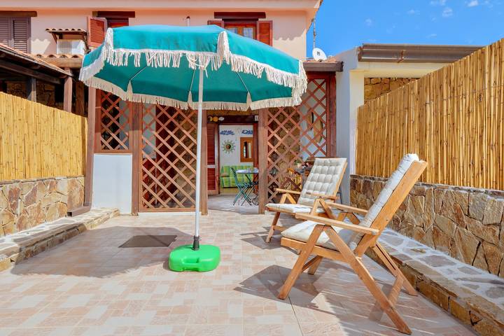 Maison de vacances Casa Asfodeli au centre de San Teodoro avec jardin. in San Teodoro, Olbia-Tempio