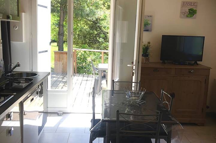 Location de vacances pour 5 personnes, animaux acceptés à Les Salelles - 4