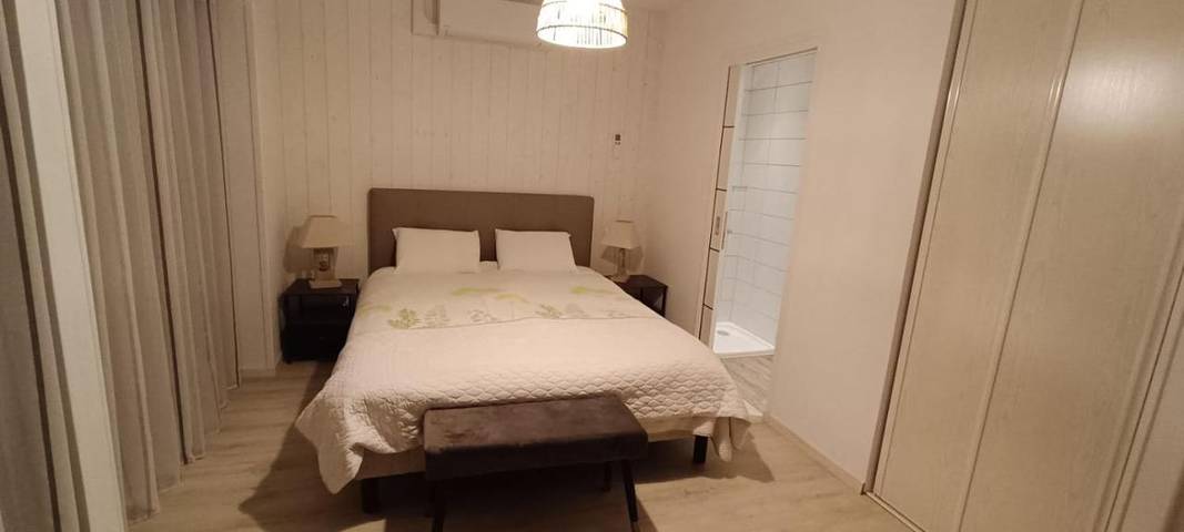 Appartement de vacances pour 2 personnes, avec piscine et jardin