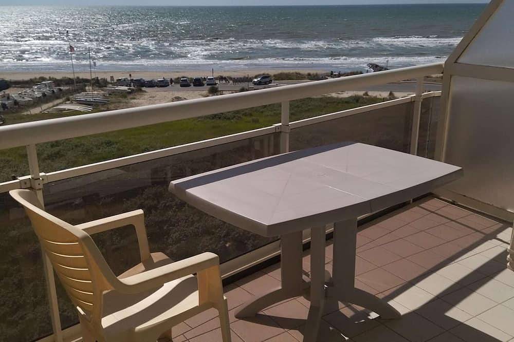 Ganze Wohnung, Appartement am Meer mit Balkon, Parkplatz und gemütlicher Einrichtung in Merlimont Plage, Merlimont