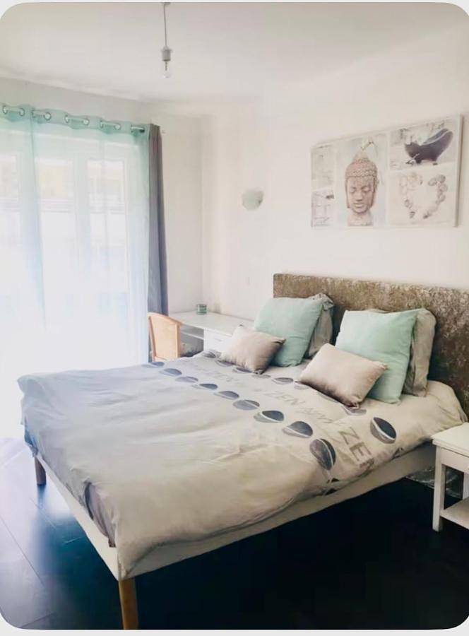 Gîte pour 5 personnes, avec terrasse dans Office De Tourisme De Beaulieu Sur Mer