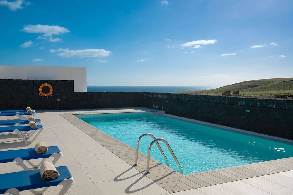 Moderne und helle Villa in Puerto Calero in Puerto Calero, Yaiza