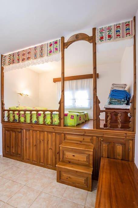 Gîte pour 5 personnes, avec jardin et vue dans Karpathos - 4