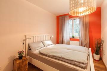 Ferienwohnung für 4 Personen, mit Garten und Pool in Würzburg
