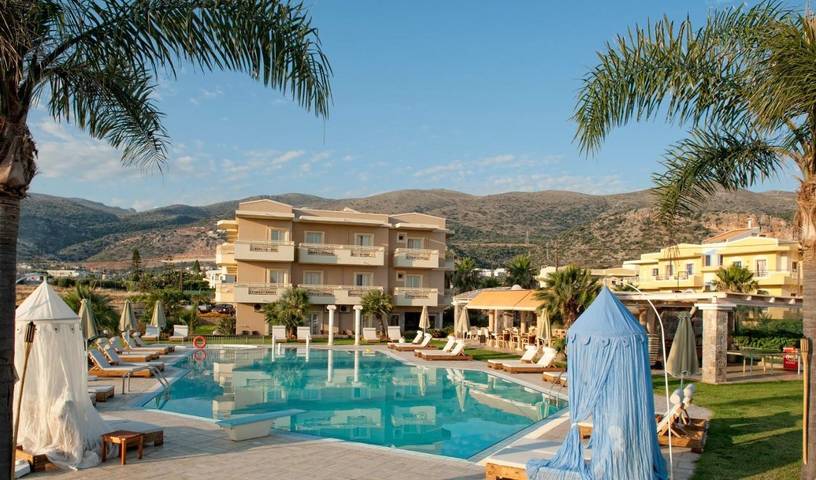 Location de vacances pour 3 personnes, avec vue ainsi que piscine et jardin dans Malia - 4