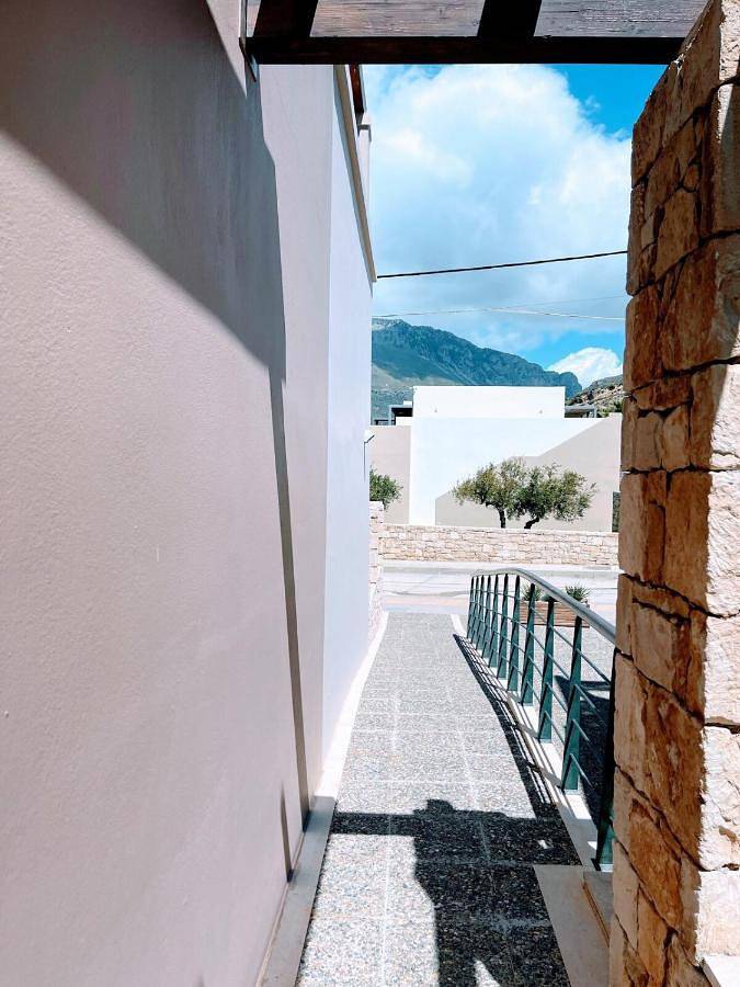 Ferienwohnung für 3 Personen, mit Pool und Kinderpool sowie Garten und Ausblick in Plakias - 4