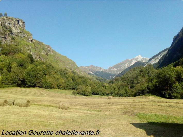 Chalet pour 8 personnes, avec Balcon et Terrasse ainsi que Jardin et Vue dans Gourette - 2