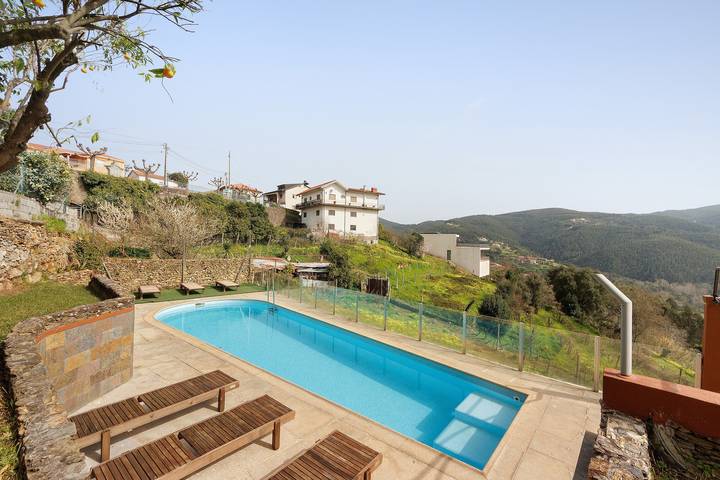 Casa de vacaciones para 3 personas, con Balcón además de Jardín y Vistas al lago en Región Norte (Portugal) - 2