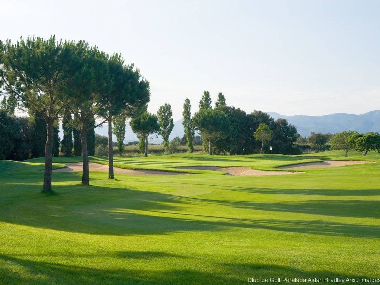 Landhaus, 8 Zimmer mit Bad, Schwimmbad, Tennis in Vilanant, Alt Empordà