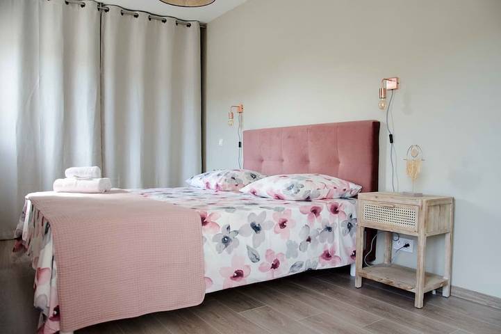 Location de vacances pour 6 personnes, avec terrasse et jardin à Mondragon - 4