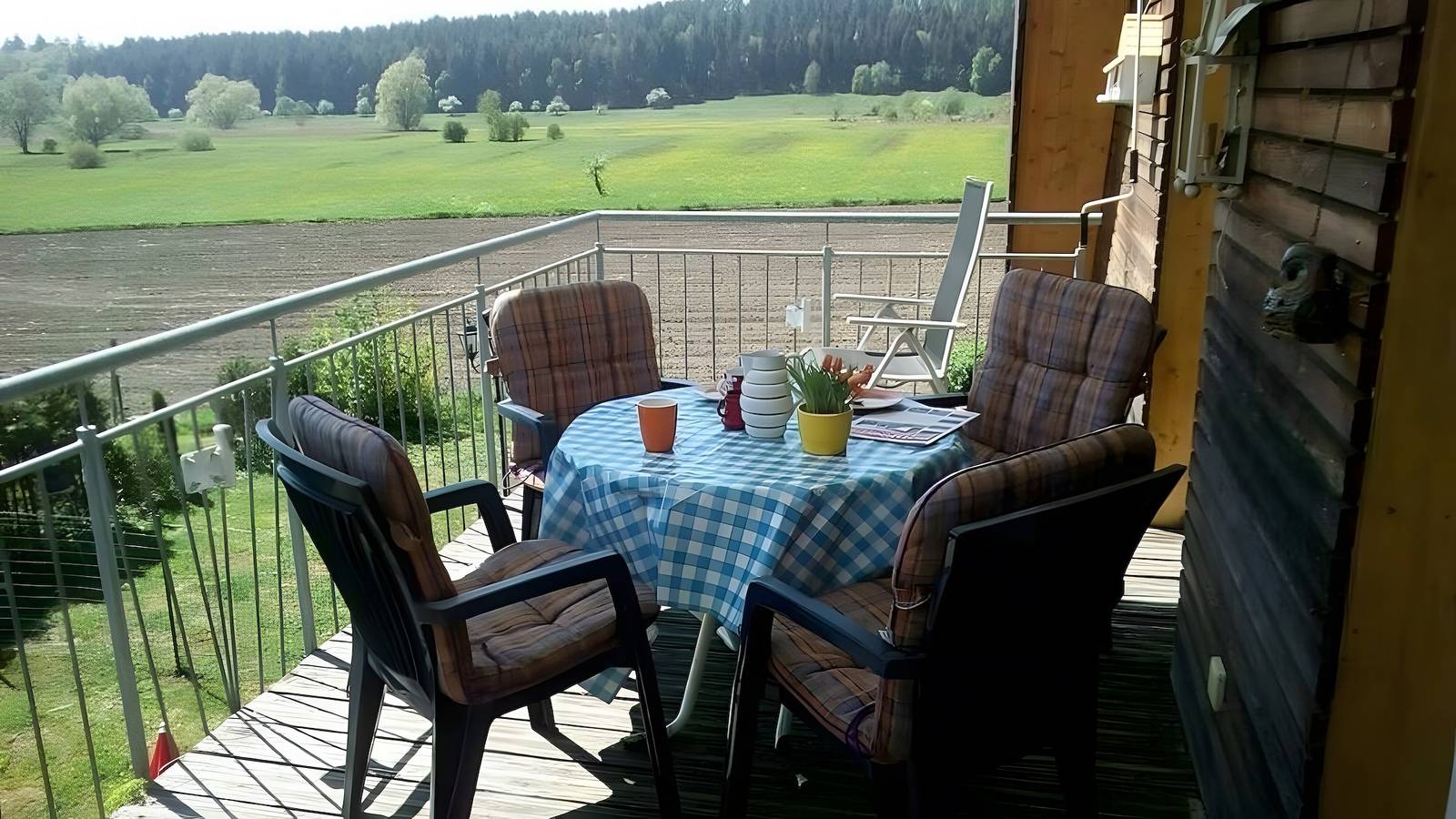 Ganze Wohnung, Apartment „Für 4 Personen 70 m²“ mit Seeblick, Balkon und Wlan in Radolfzell am Bodensee, Landkreis Konstanz
