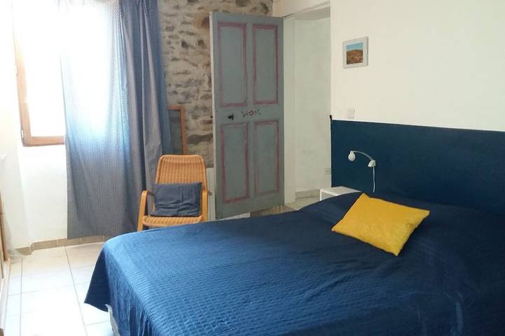 Gîte pour 5 personnes, avec jardin ainsi que piscine et terrasse à Gagnières - 3