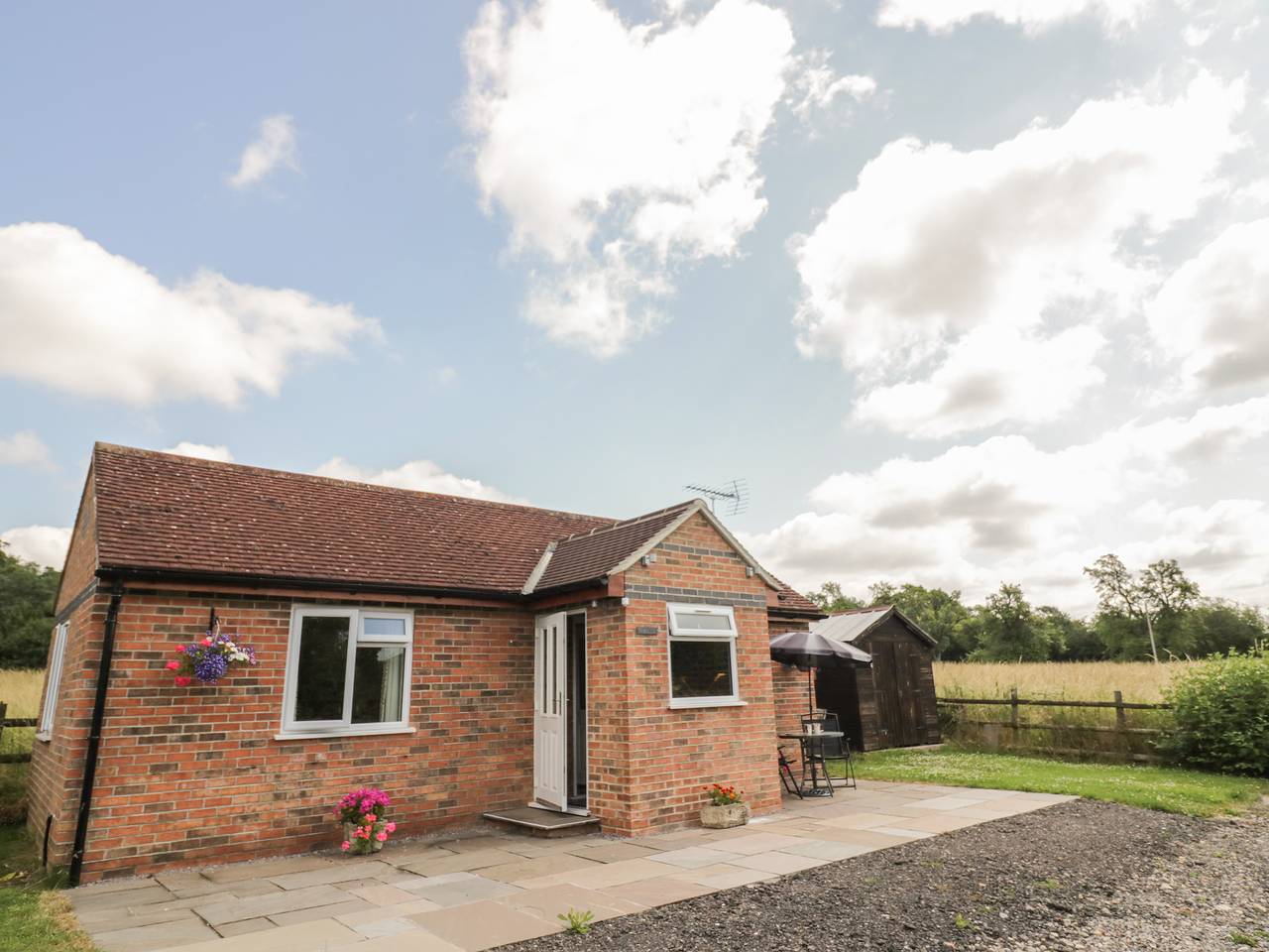 Lawn Lodge in Gloucestershire